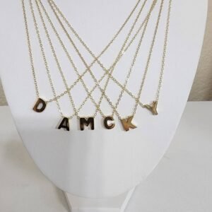 Cadena de Oro con Letra Personalizada